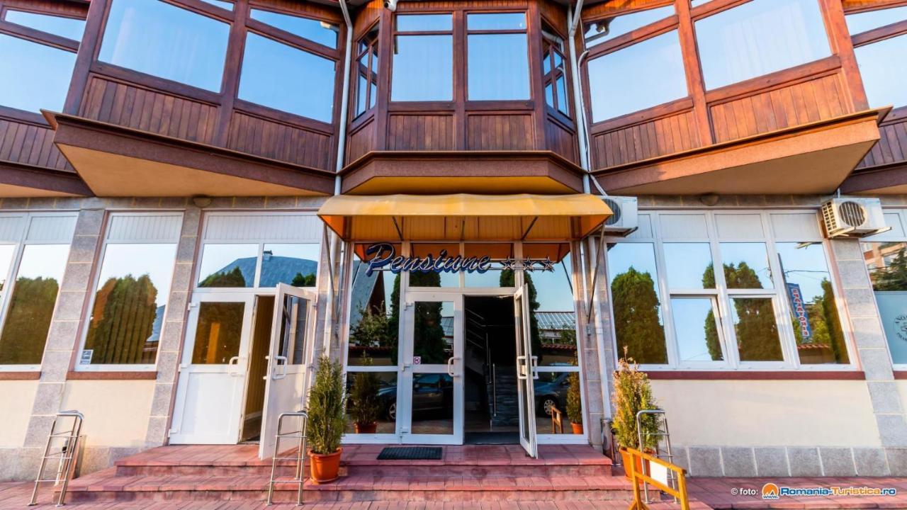 Anomis Hotel Câmpulung Exterior foto